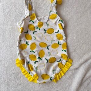 Girls size 6 Lemon Print Kids Swimsuit, new never worn